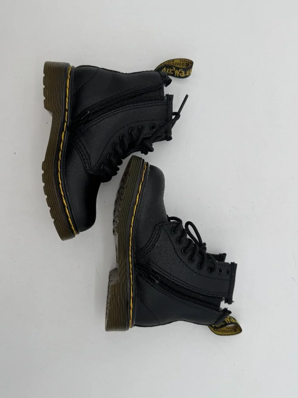 Dr. Martens ** dr